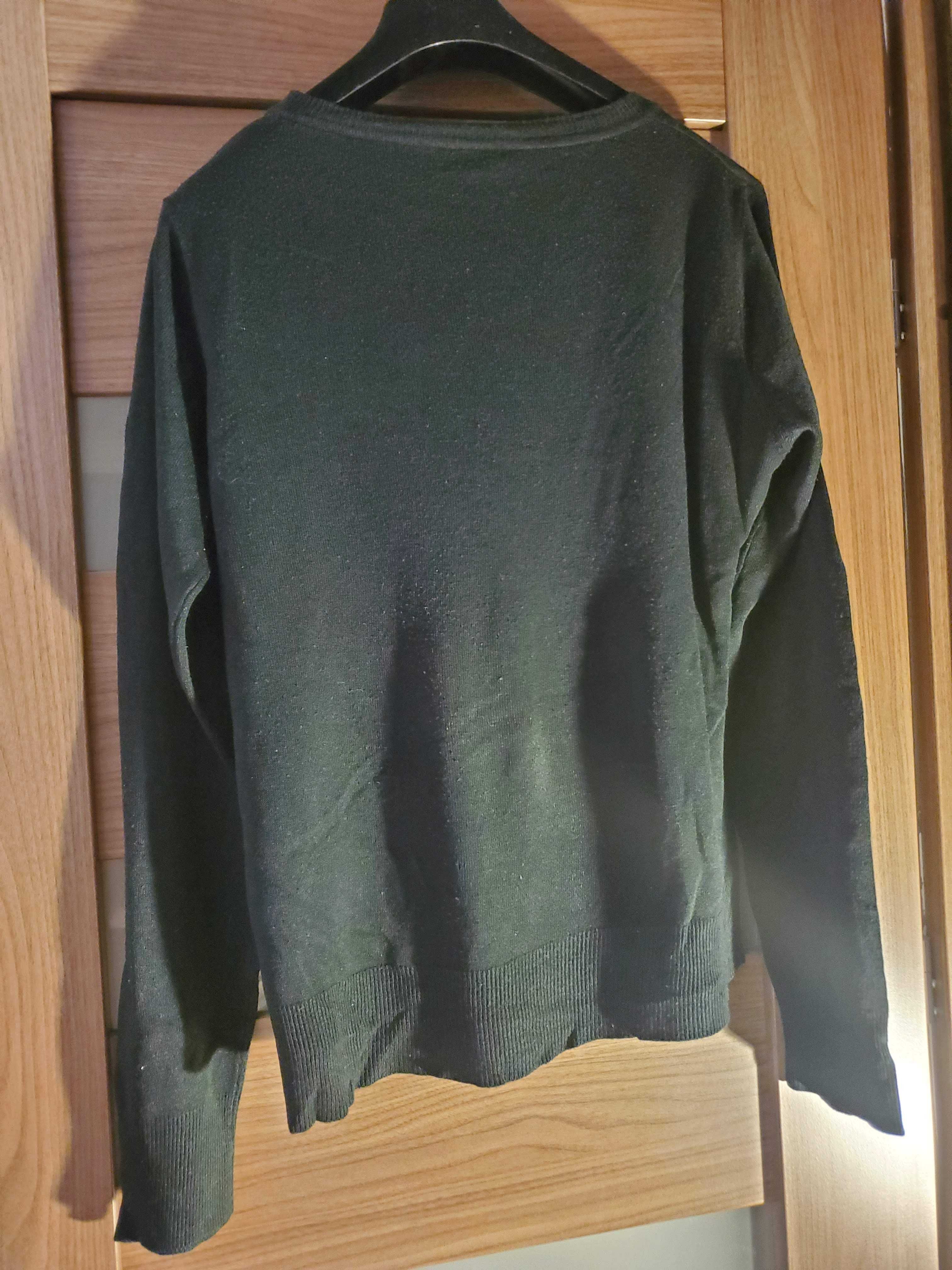 Czarny pullover Atmosphere rom 44