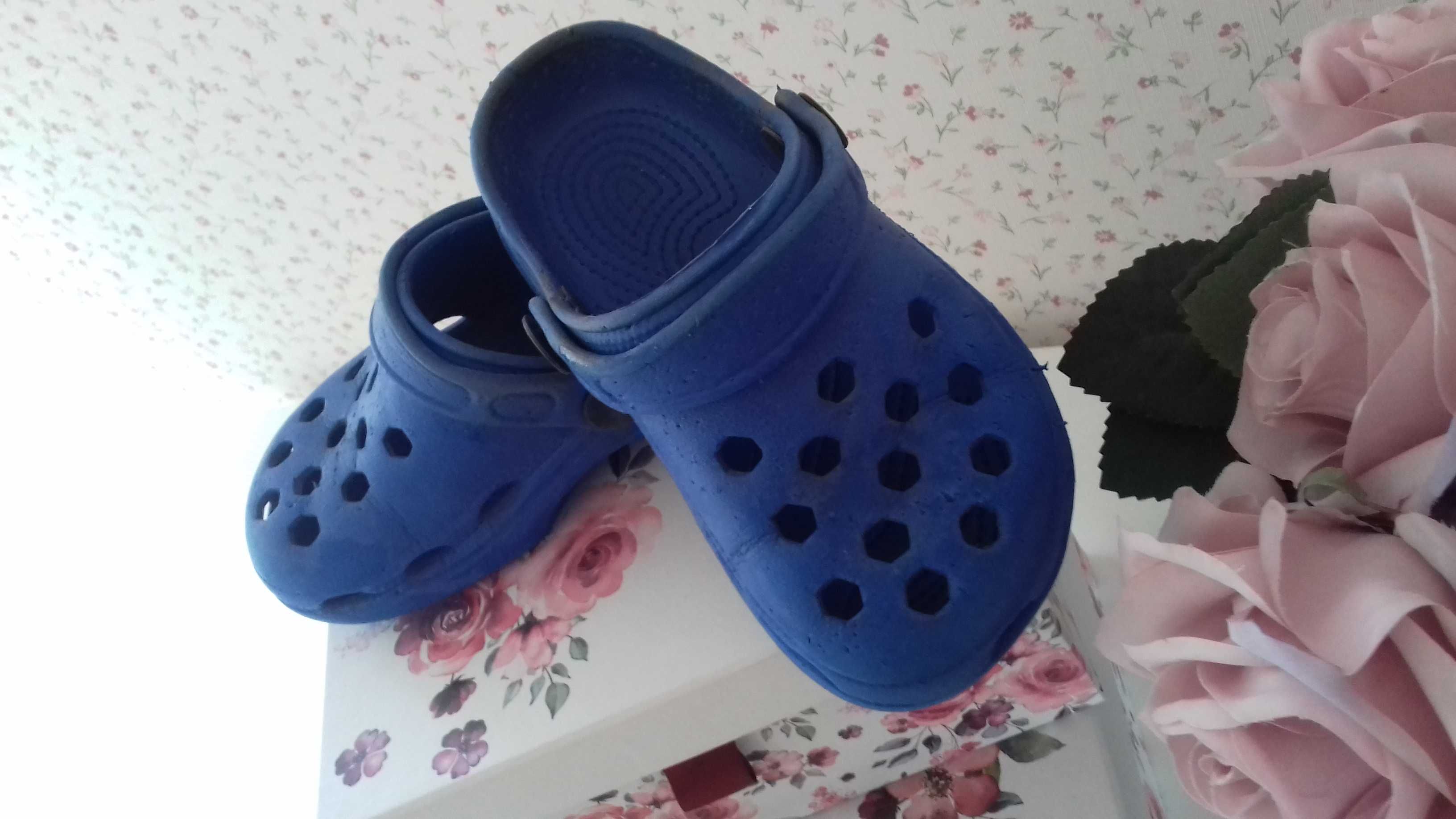 Klapki c10 typu crocs niebieskie wewn 15,5-16cm do wody ogrodu