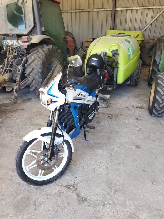 Motorizada Casal Rz 50CC