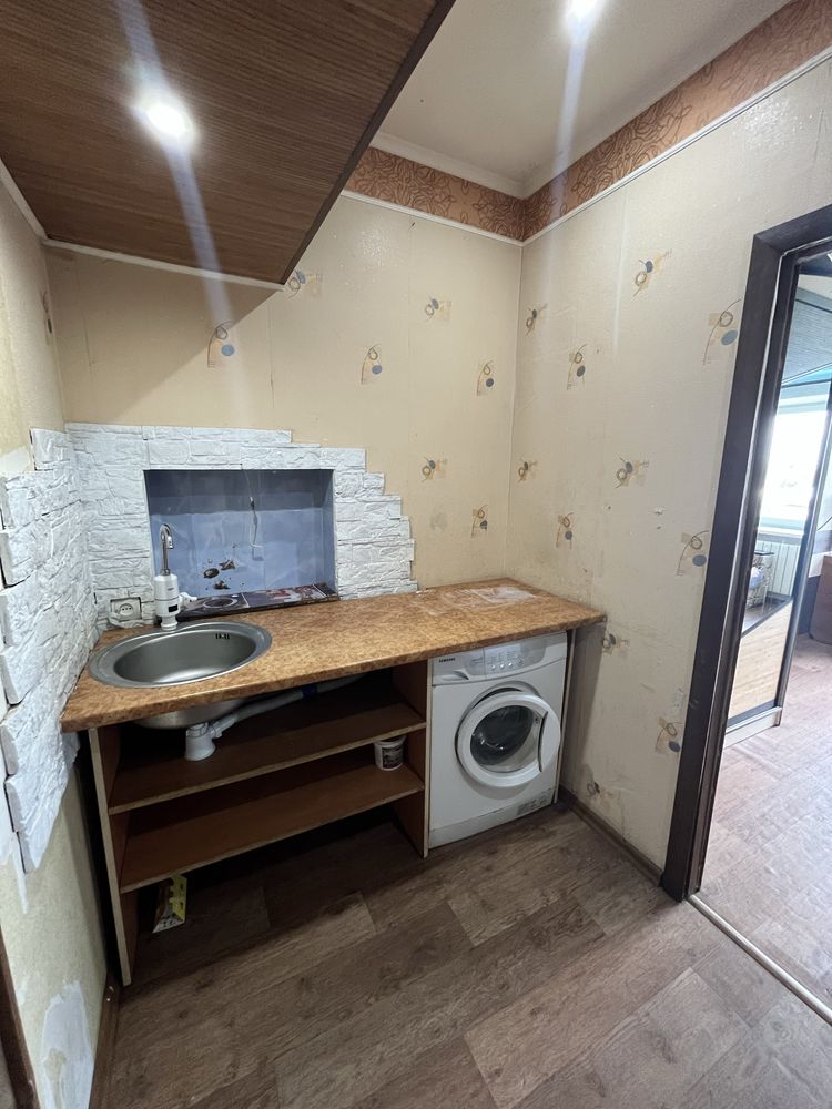 Продам кімнату в гуртожитку 17,3м2