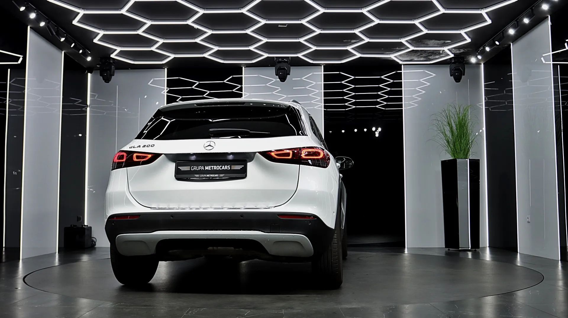Mercedes-Benz GLA SALON POLSKA/ FV23%/ Gwarancja serwisowa/ 110 487 NETTO