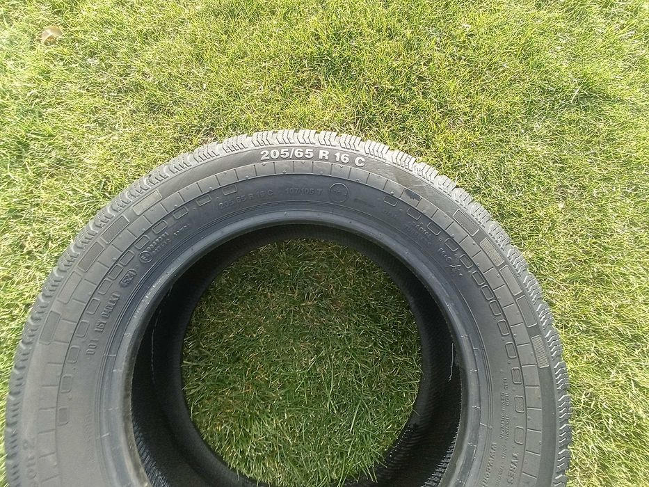 opony 205/65/16C Continental Vanco 4 Season 2 8mm 2024