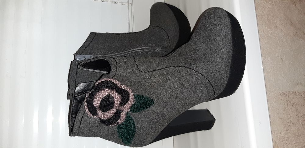 Полусапоги (ботинки) демисезонные (размер 40, 25,5 см.),на весну-осень