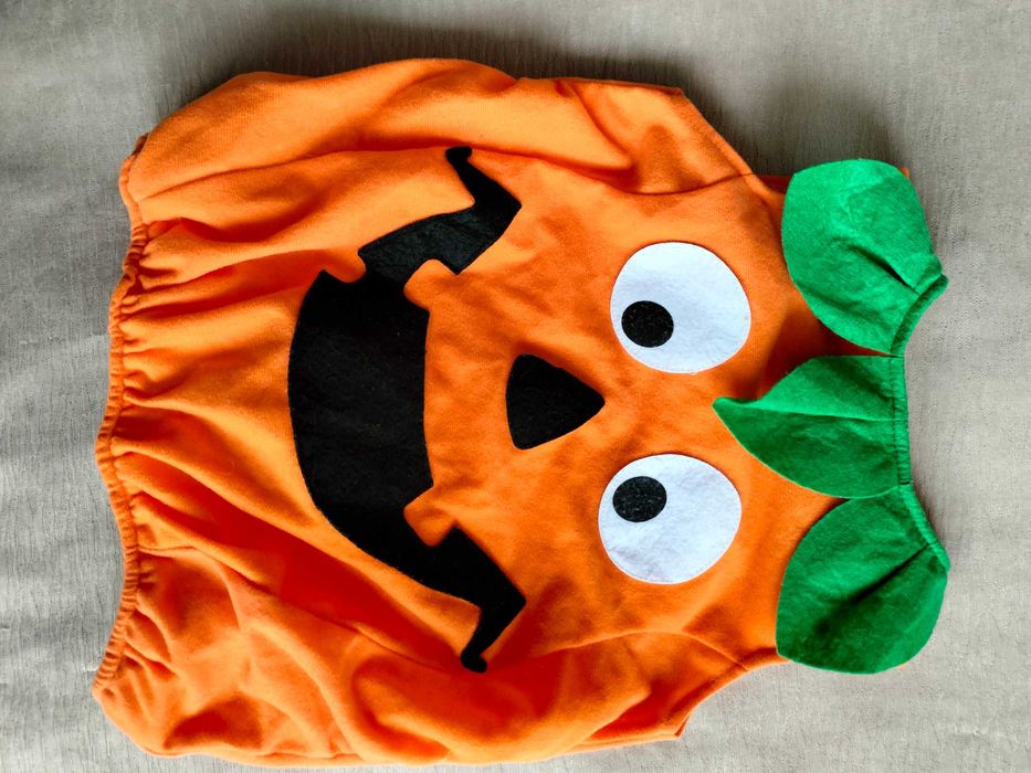 Strój Halloween r. 98