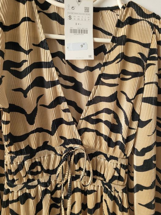 Vestido novo Zara 4€
