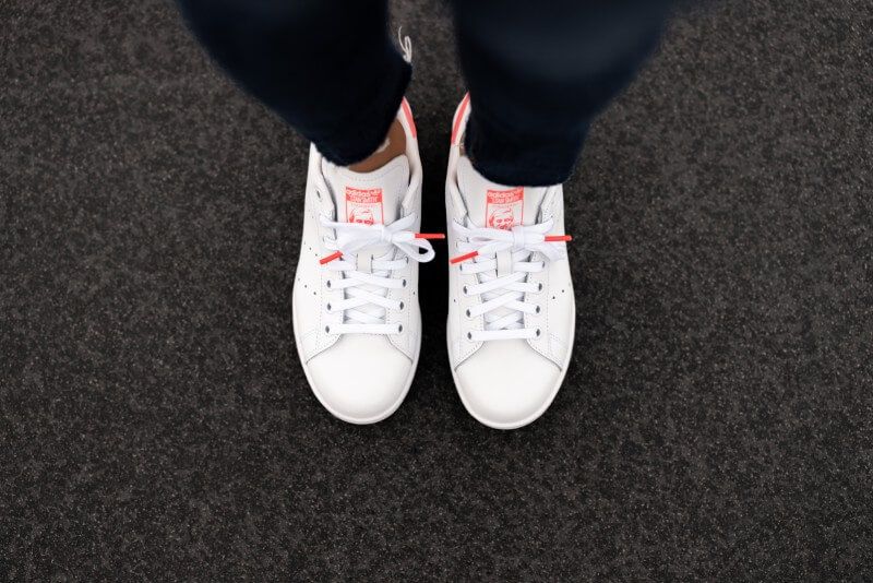 Женские кроссовки adidas Stan Smith White Pink (FU9649)