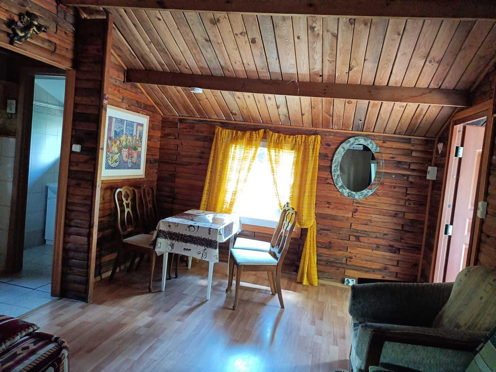 Mazury-Domek Letniskowy nad jeziorem Wersminia, Martiany