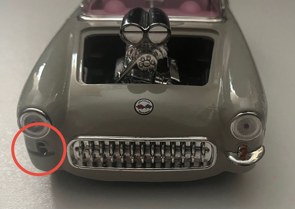 JADA Auto 1957 Chevrolet Corvette Looney Tunes Królik Bugs 1:24