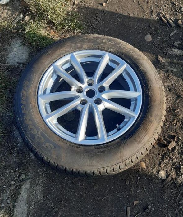 Felga z oponą Range Rover Sport L494 7.5Jx19EH2+ ET 44.5 CK52 1007 CA 235/65R19 koło zapasowe