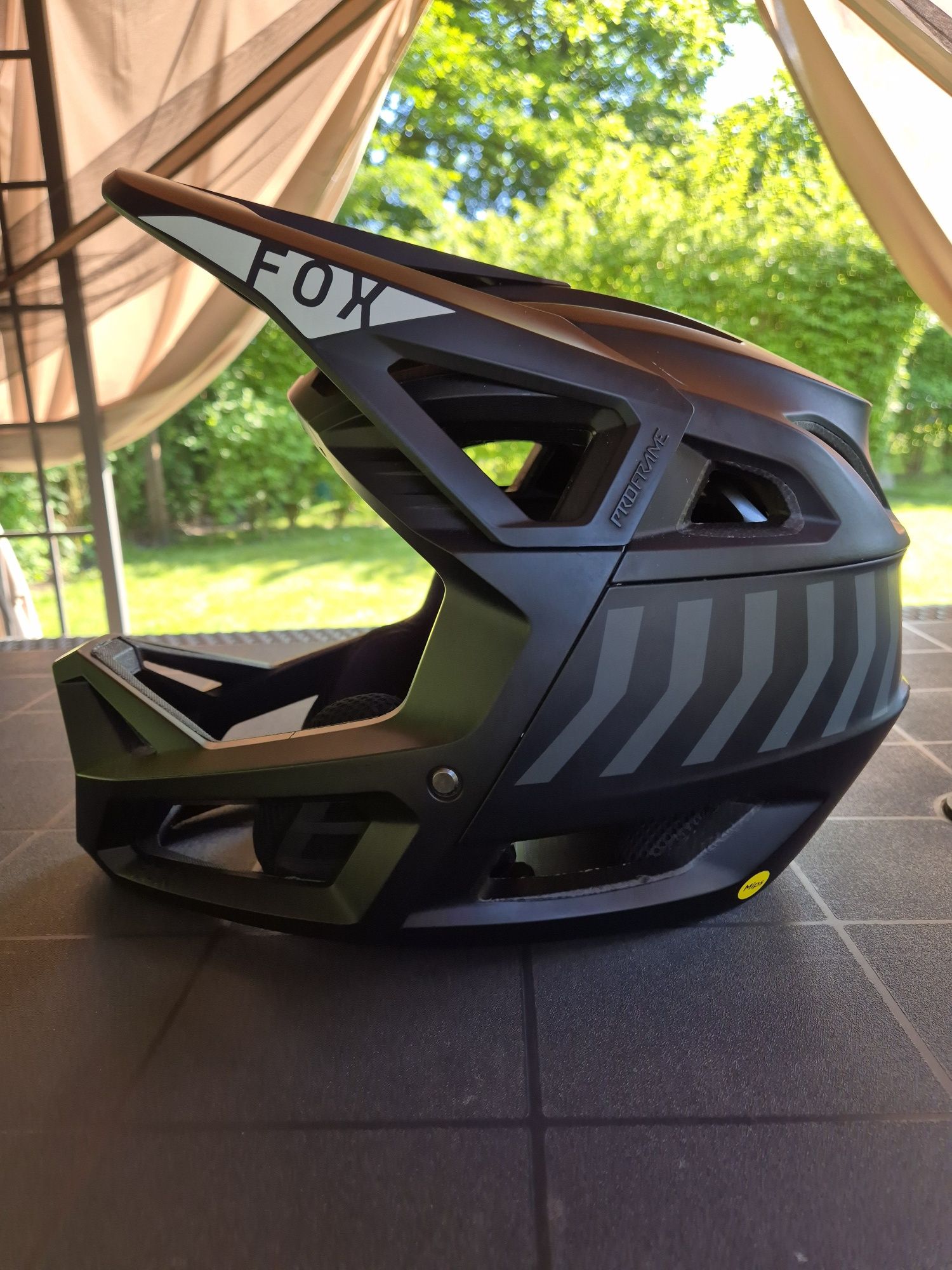 Fox Proframe Nace L black MIPS 58-61 kask full face