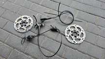 2x Komplet hamulców Shimano MT201 z tarczami