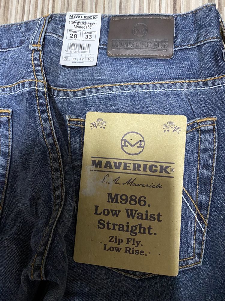 Spodnie damskie jeans szwedy 28/33 pas 70 cm komplet 2 sztuki Lee nowe