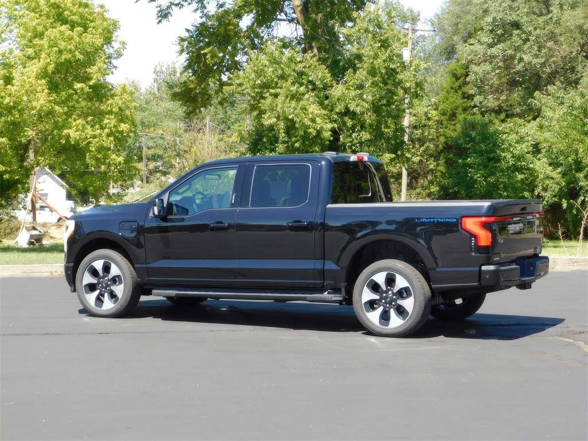 Ford F-150 Lightning 2022