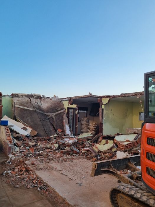 Serviço de mini Giratoria