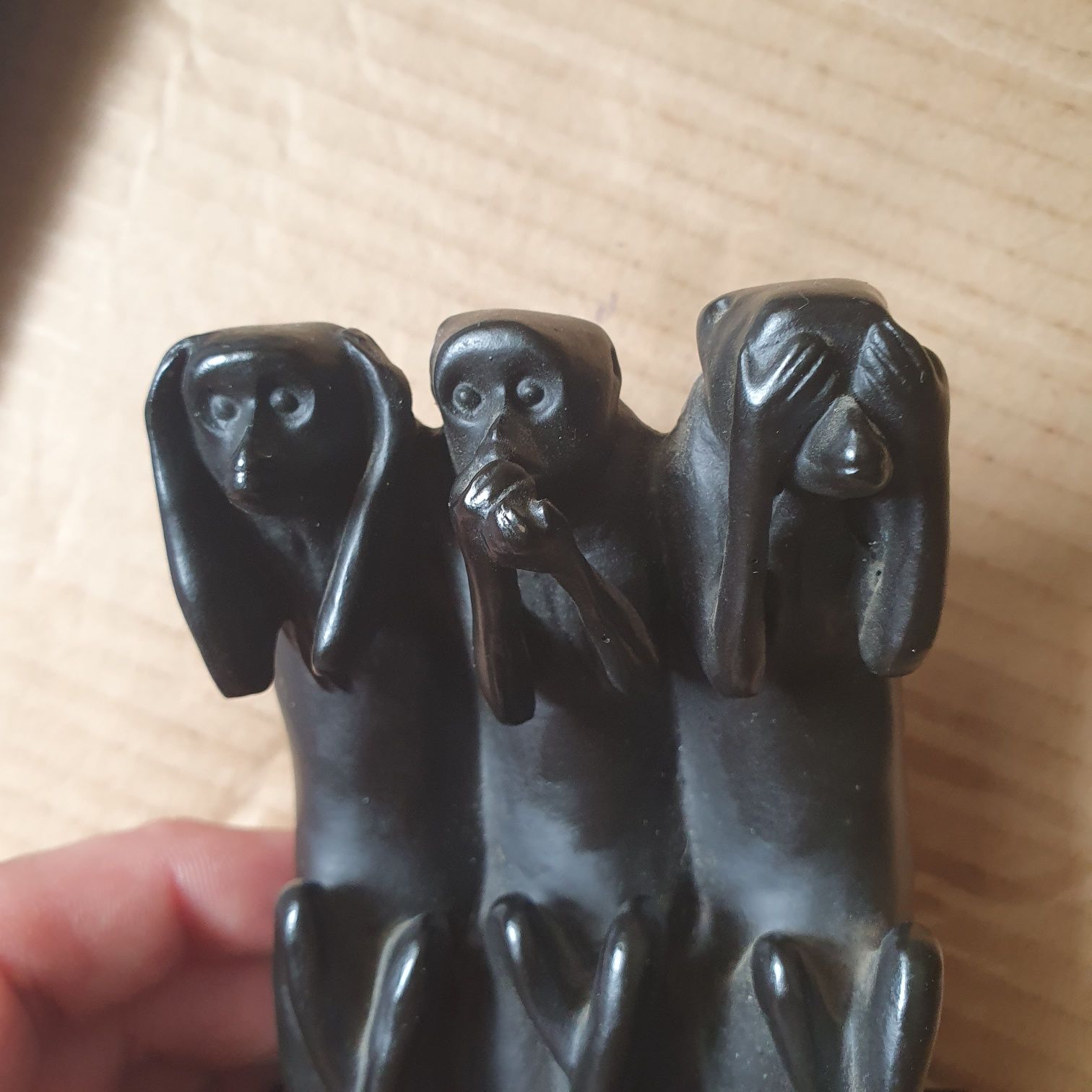 Figurka trzy małpki