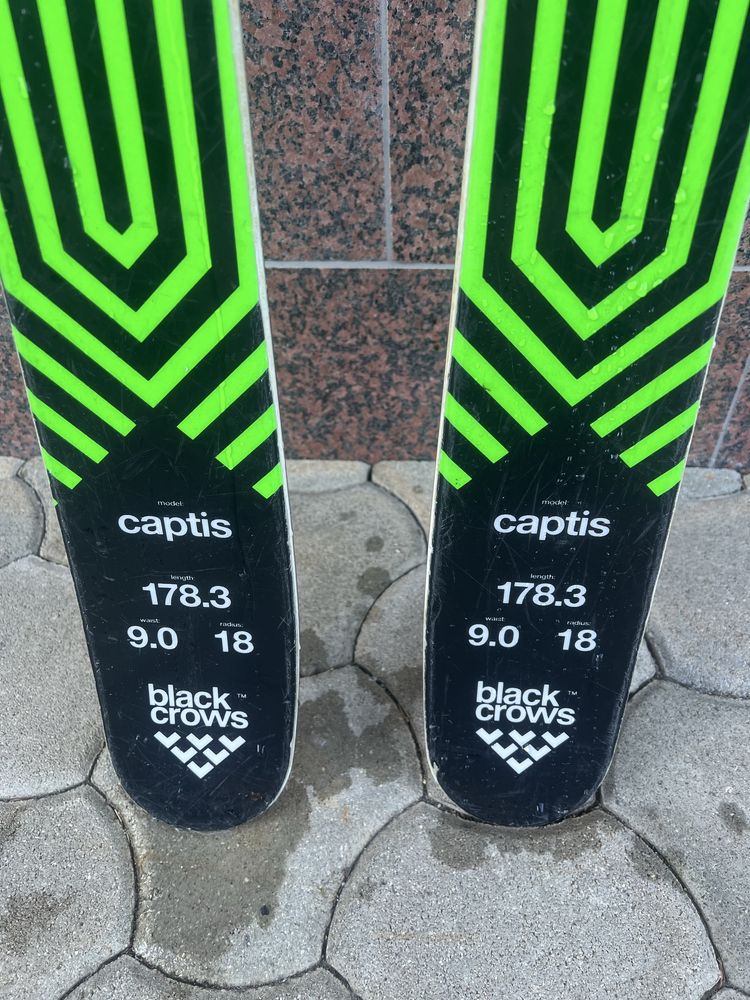 Narty freeride/freestyle Black Crows Captis 2021/22