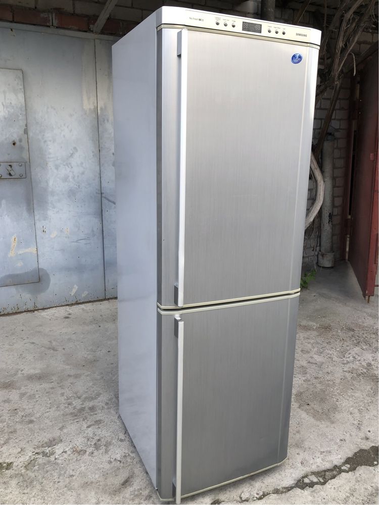 Холодильник Samsung no frost no-frost (как LG)