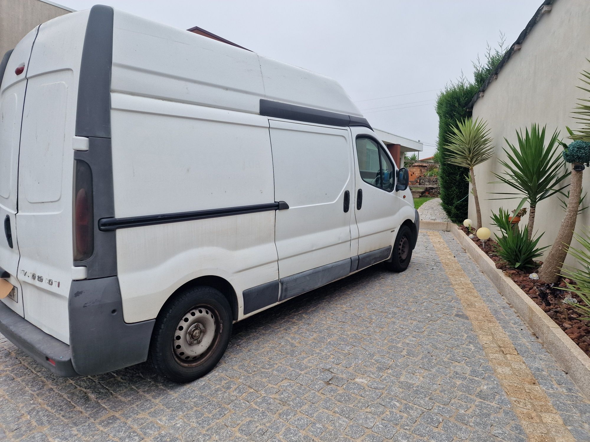 Opel vivaro 1.9 comercial
