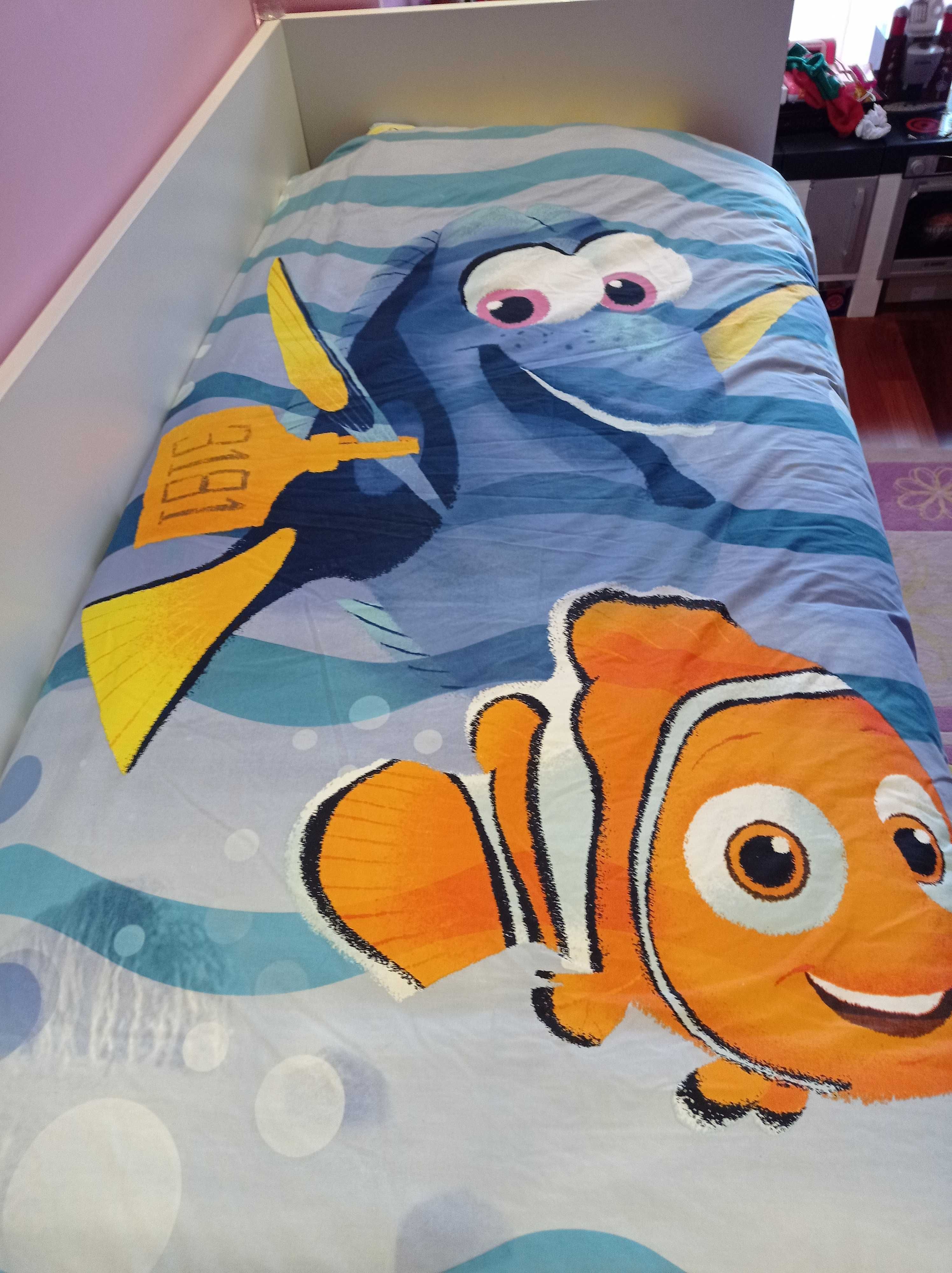 CAPA de Edredom do Nemo da Disney