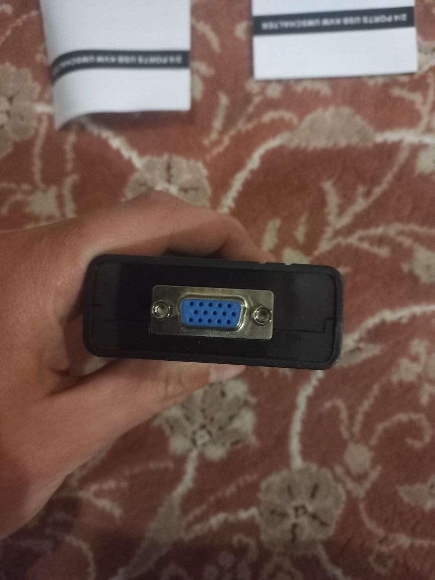 MT-VIKI 4-портовий Kvm switch