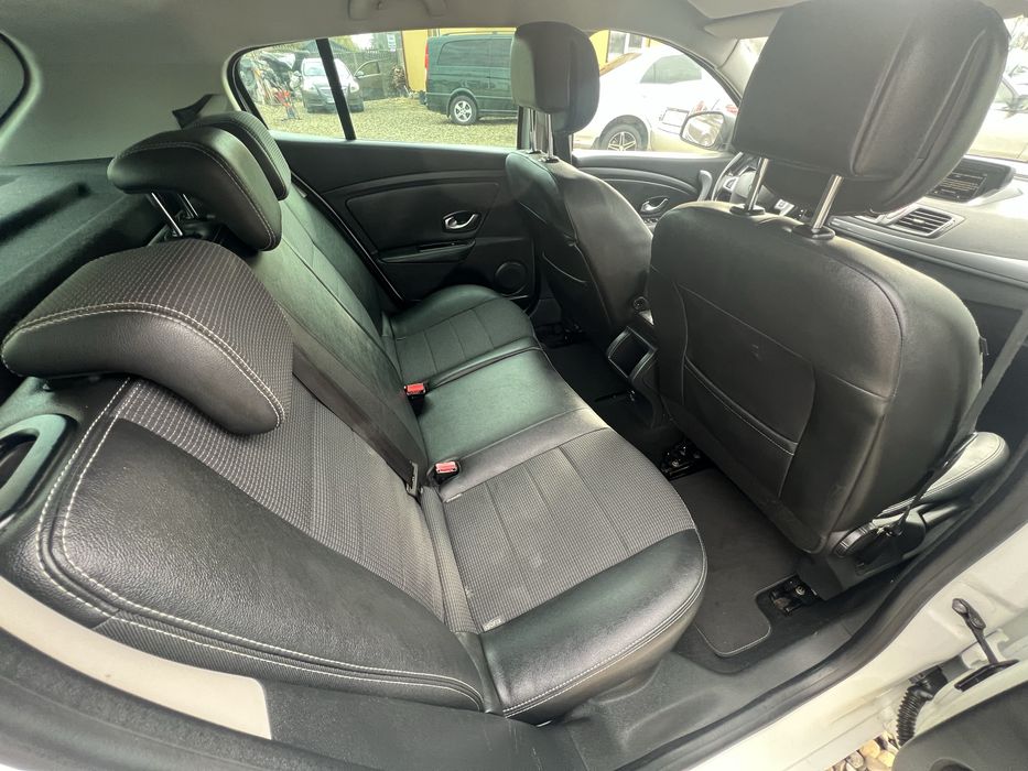 Свіжо пригнаний , машина варта вашої уваги