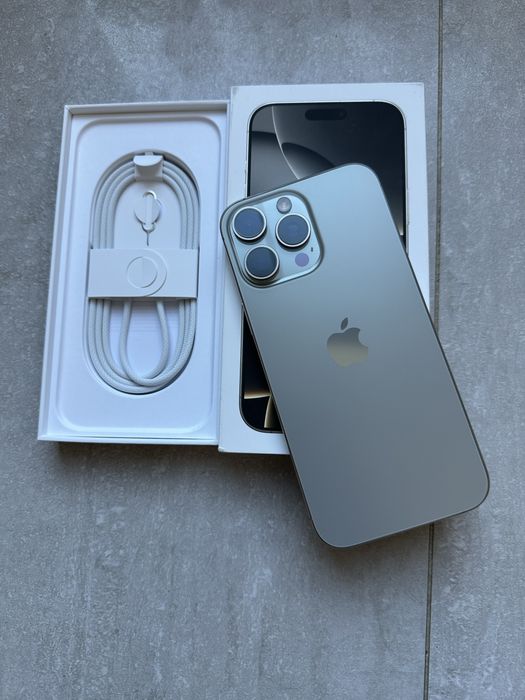 iPhone 16 PRO MAX Natural Titanium