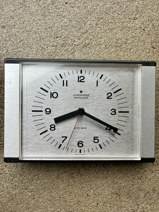 Unikatowy Vintage Zegar Junghans electronic ATO-MAT stalowy Spaca Age
