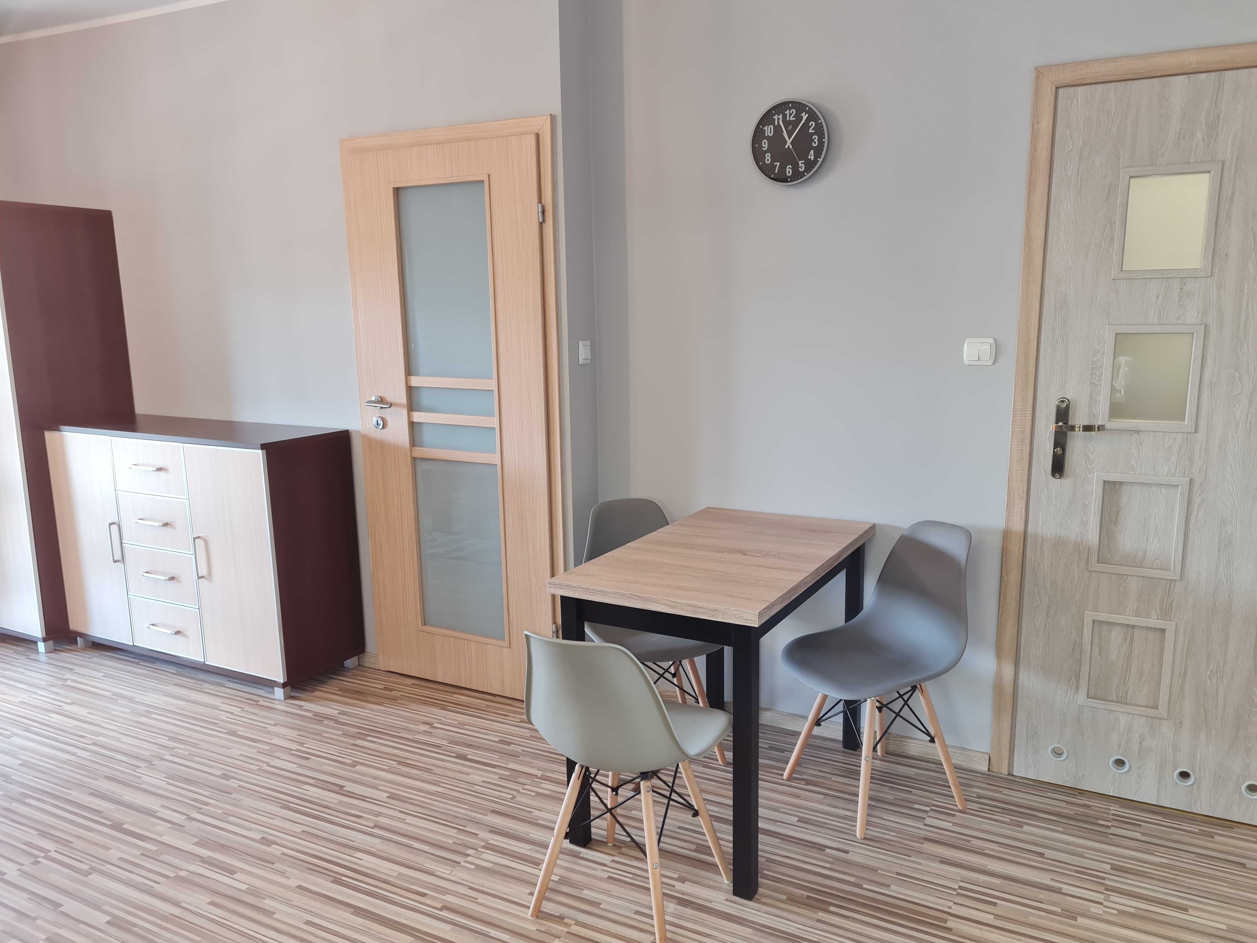 Mieszkanie 2 pokoje z wielkim balkonem, Wojska Polskiego nad Biedronką