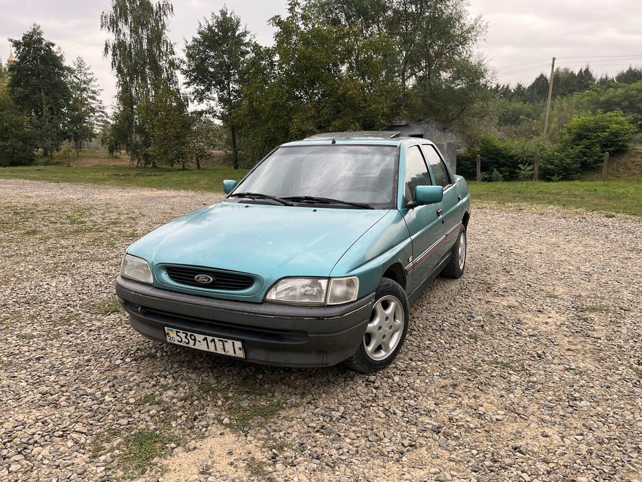 Продам форд 1.4бенз 91р