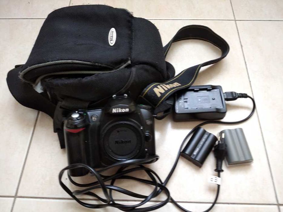 Máquina fotográfica digital Nikon D50 (corpo)
