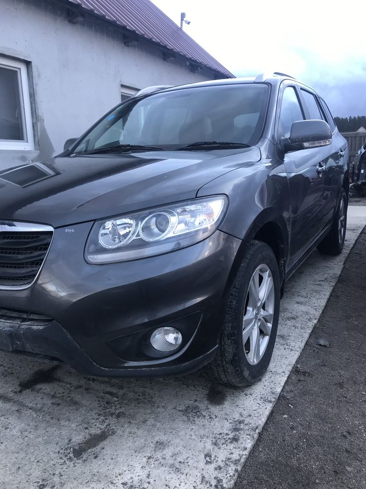 Бампер Санта фе Hyundai Santa Fe 2006-2012 рік D4HB рестайлінг
