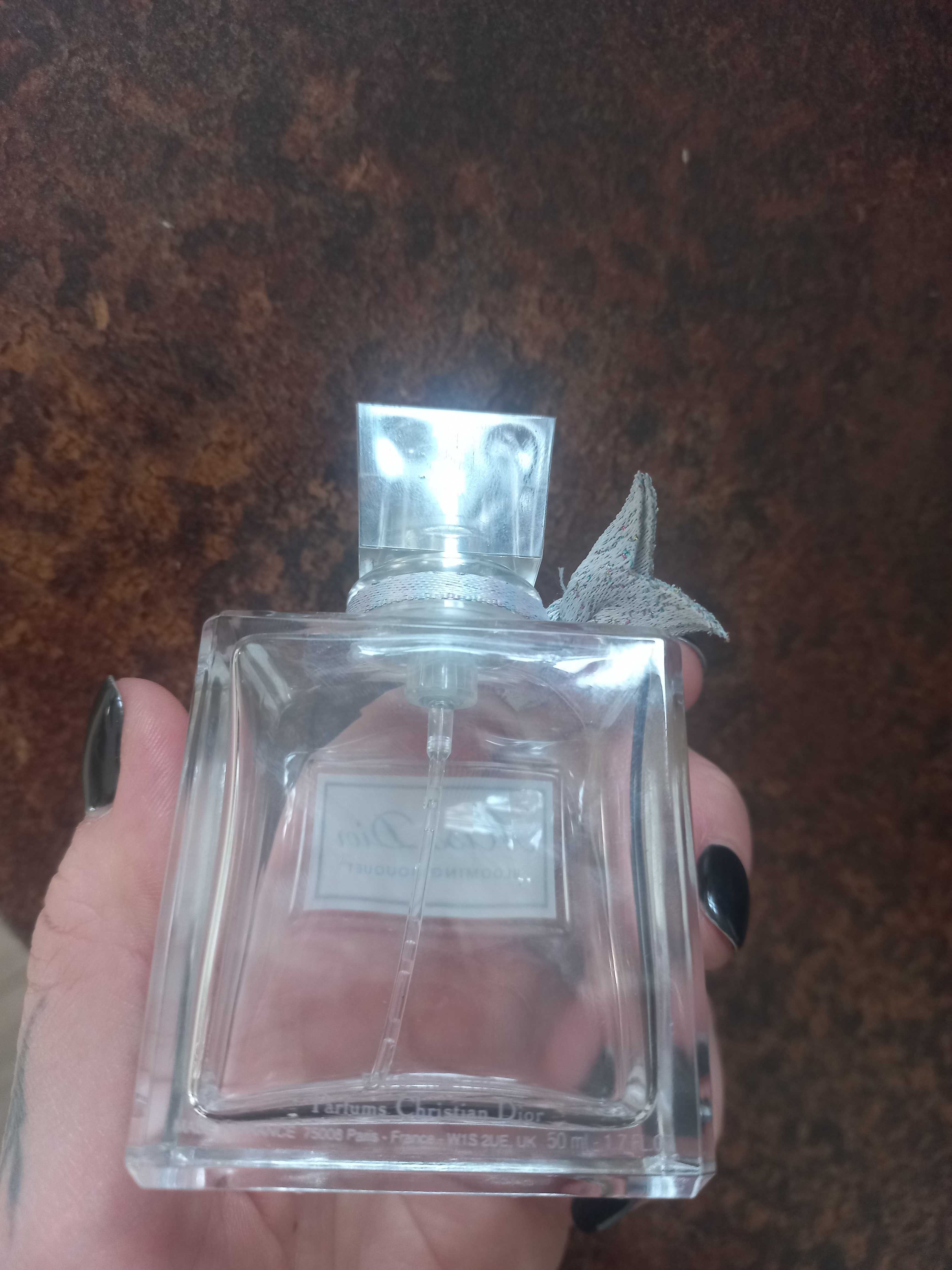 Flakon Miss Dior