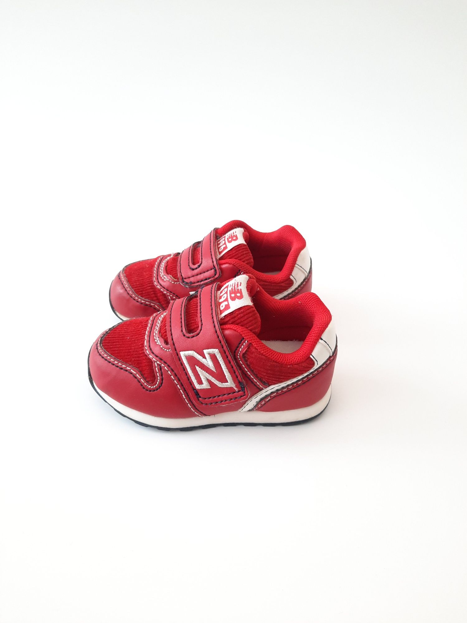 Buty r. 21,5 New Balance. Stan idealny