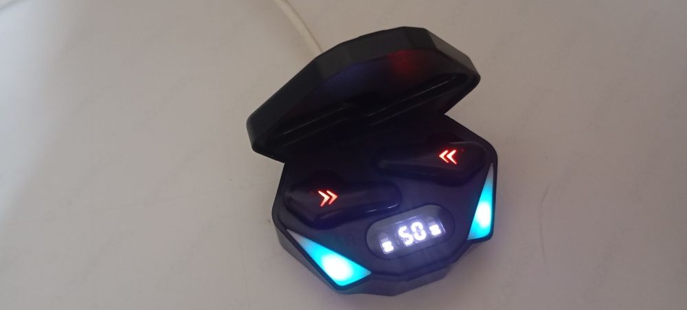 Fones bluetooth novos