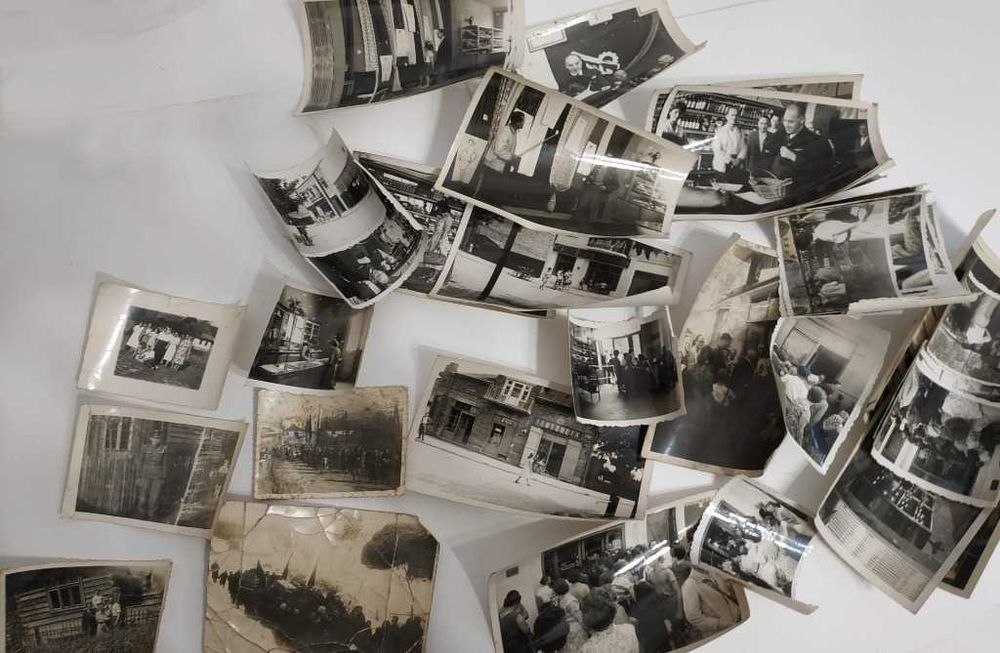 Stare FOTOGRAFIE - Sklep SAM market otwarcie TUCHÓW k Tarnów, lata 60