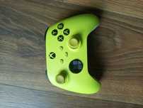 Pad do konsoli Xbox series x/s działa również na xbox one