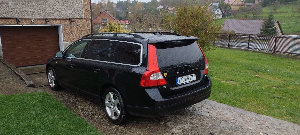 Volvo V70 D5 AWD  , super stan, automat, wentylowane skóry.