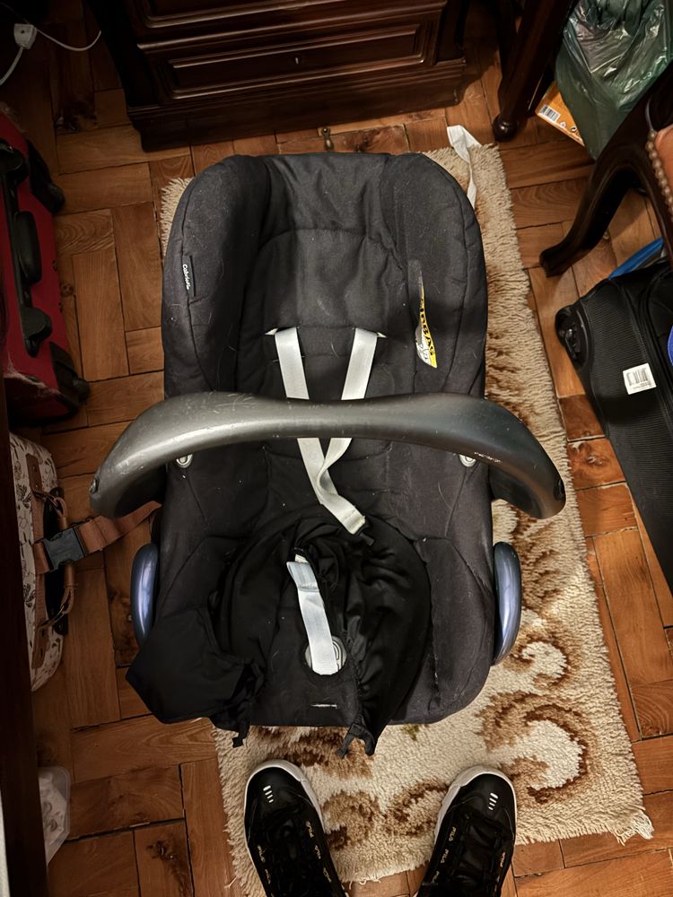 Carrinho ovo e base isofix