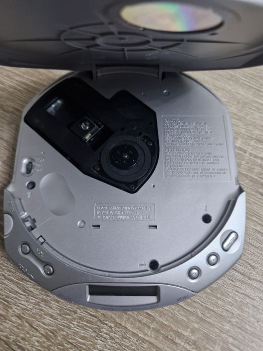 Sony D-E350 Discman Walkman