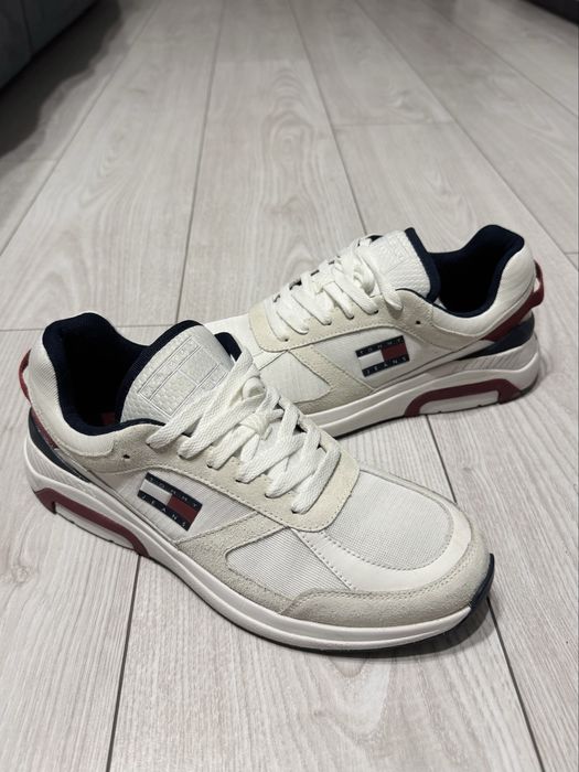 Продам оригінальні кросівки Tommy Hilfiger 41 розмір