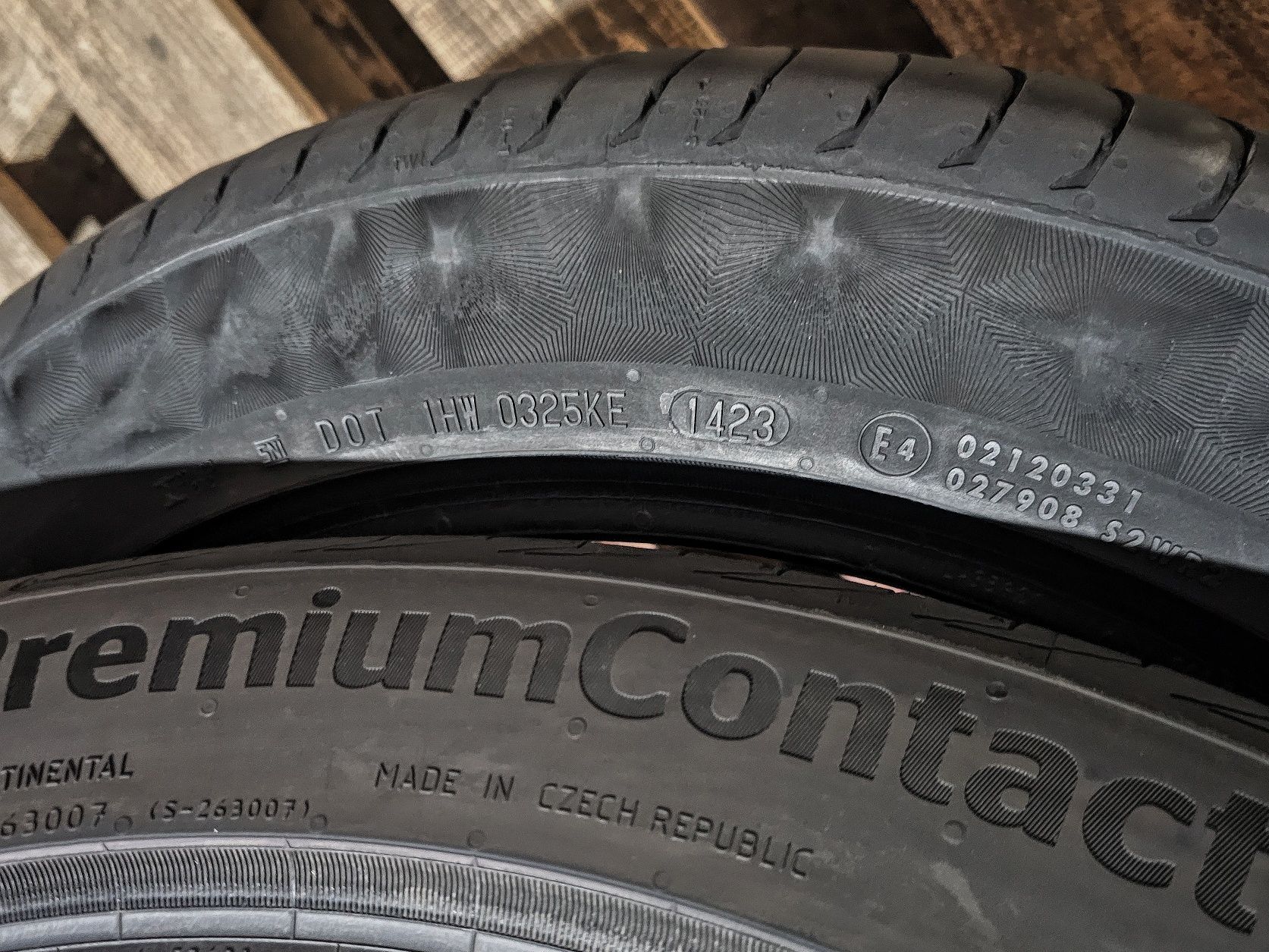 Пара 245/45r19 Continental | 2023 | 6.5mm | Czech | Преміум шини/Ідеал