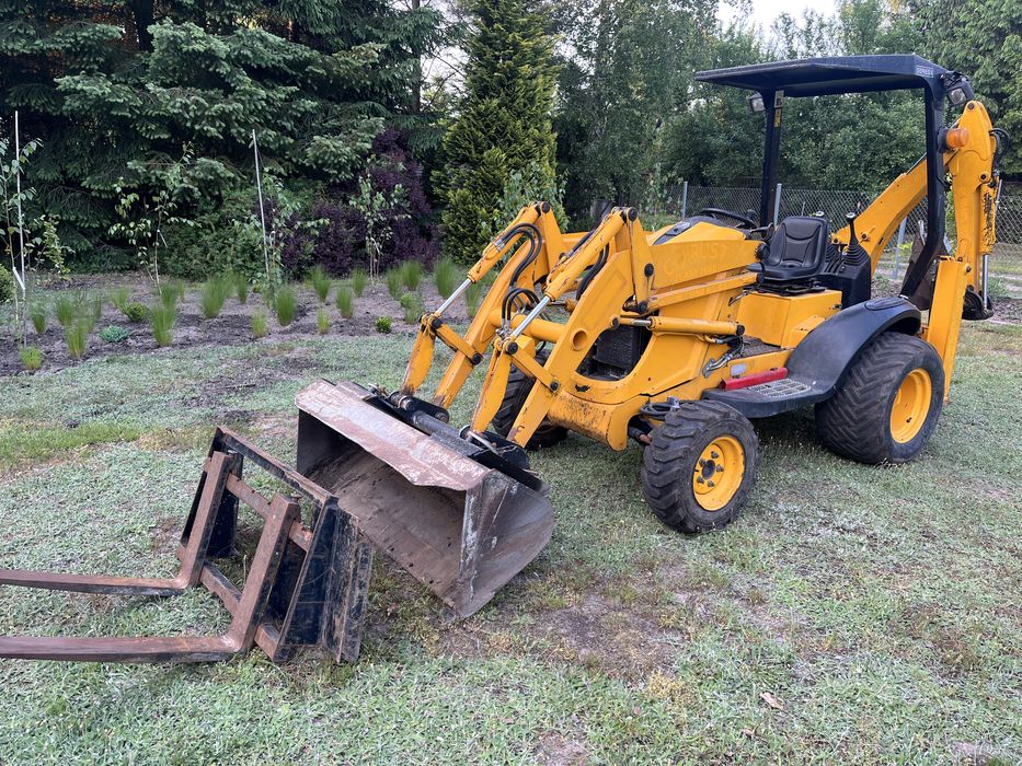 Wynajem minikoparki z operatorem