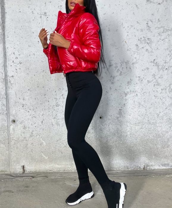 Czarne legginsy damskie modelujące wysoki stan Ilashop 38 M