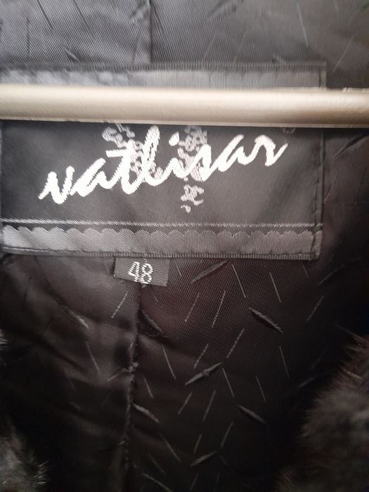 Полушубок меховый с капюшоном