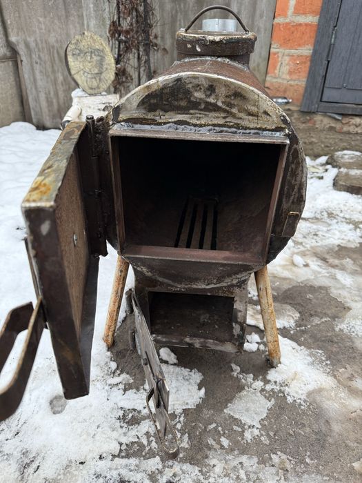 Буржуйка (опалення приміщення)