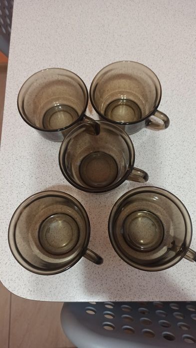 Szklanki filiżanki dymione arcoroc