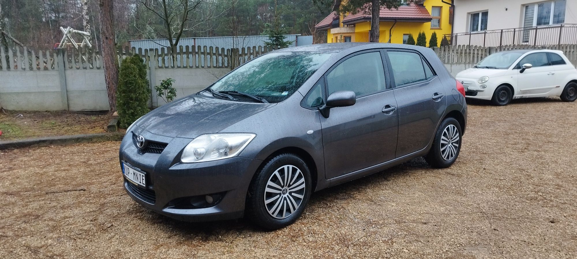 Toyota Auris 1.6 benzyna 124KM