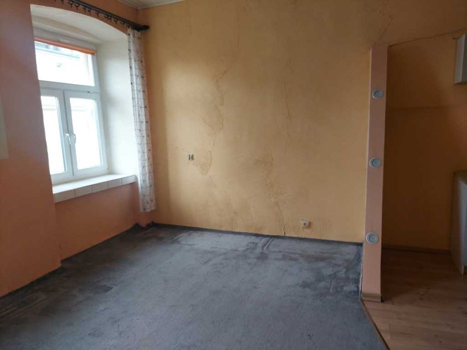 Kawalerka do odświeżenia w Śródmieściu