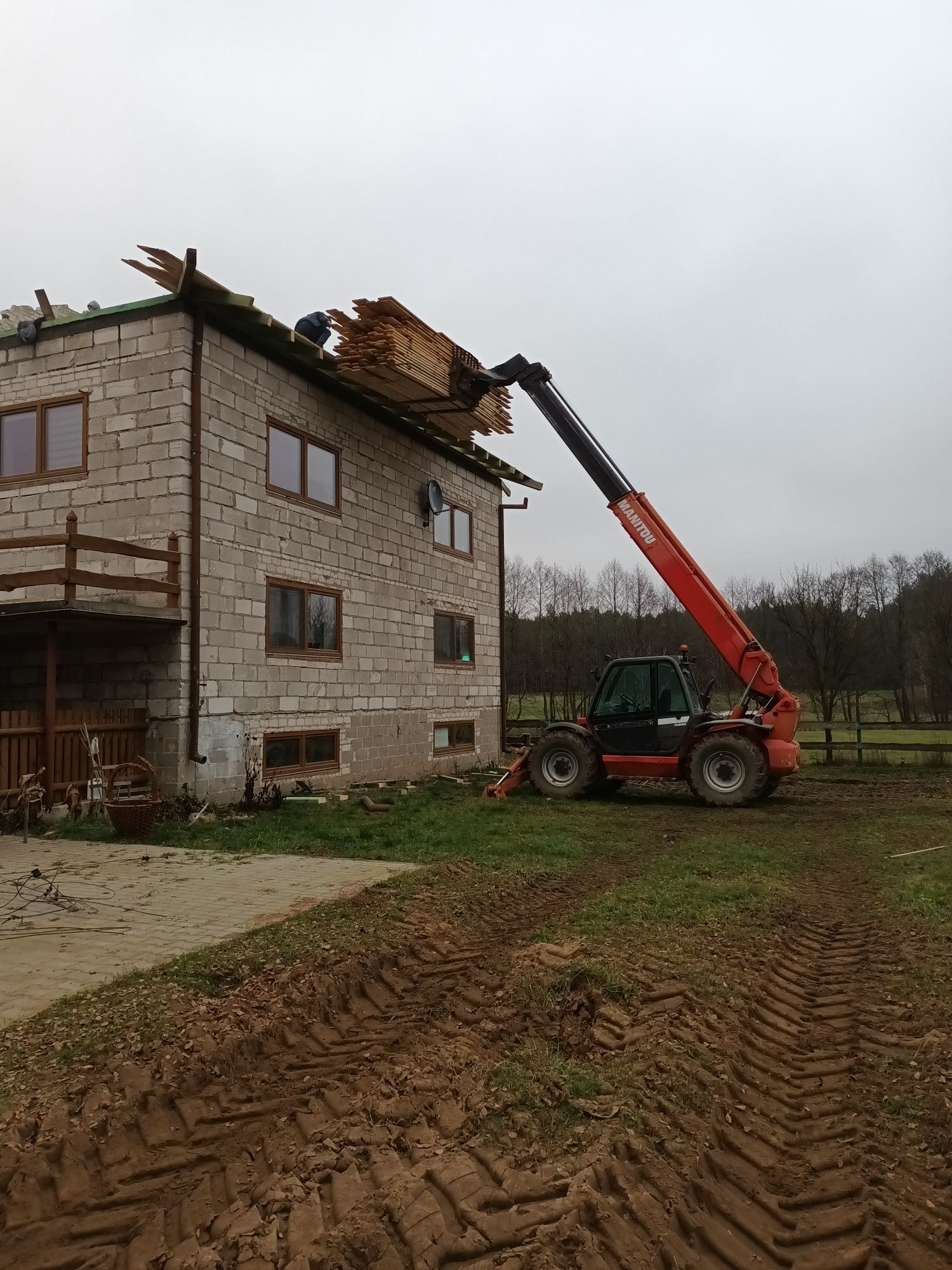 Usługi Sprzętowe  Koparka,Manitou 17m,JCB4cx,Transport,Niskopodwozie