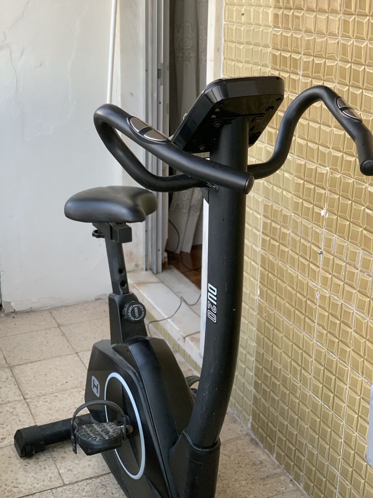 Bicicleta elétrica para treinar
